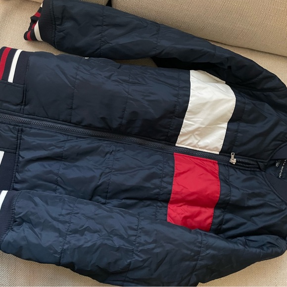 Tommy Hilfiger Kids Puffer Jacket - Picture 12 of 12